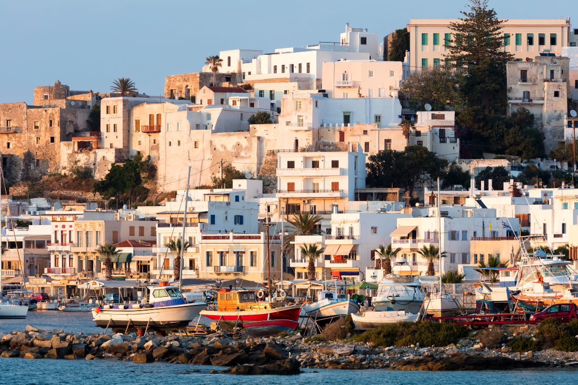 naxos port canva