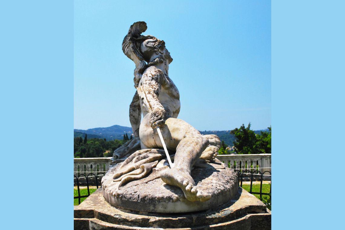 statue of achilles Credits Gile68 Deposit Photos